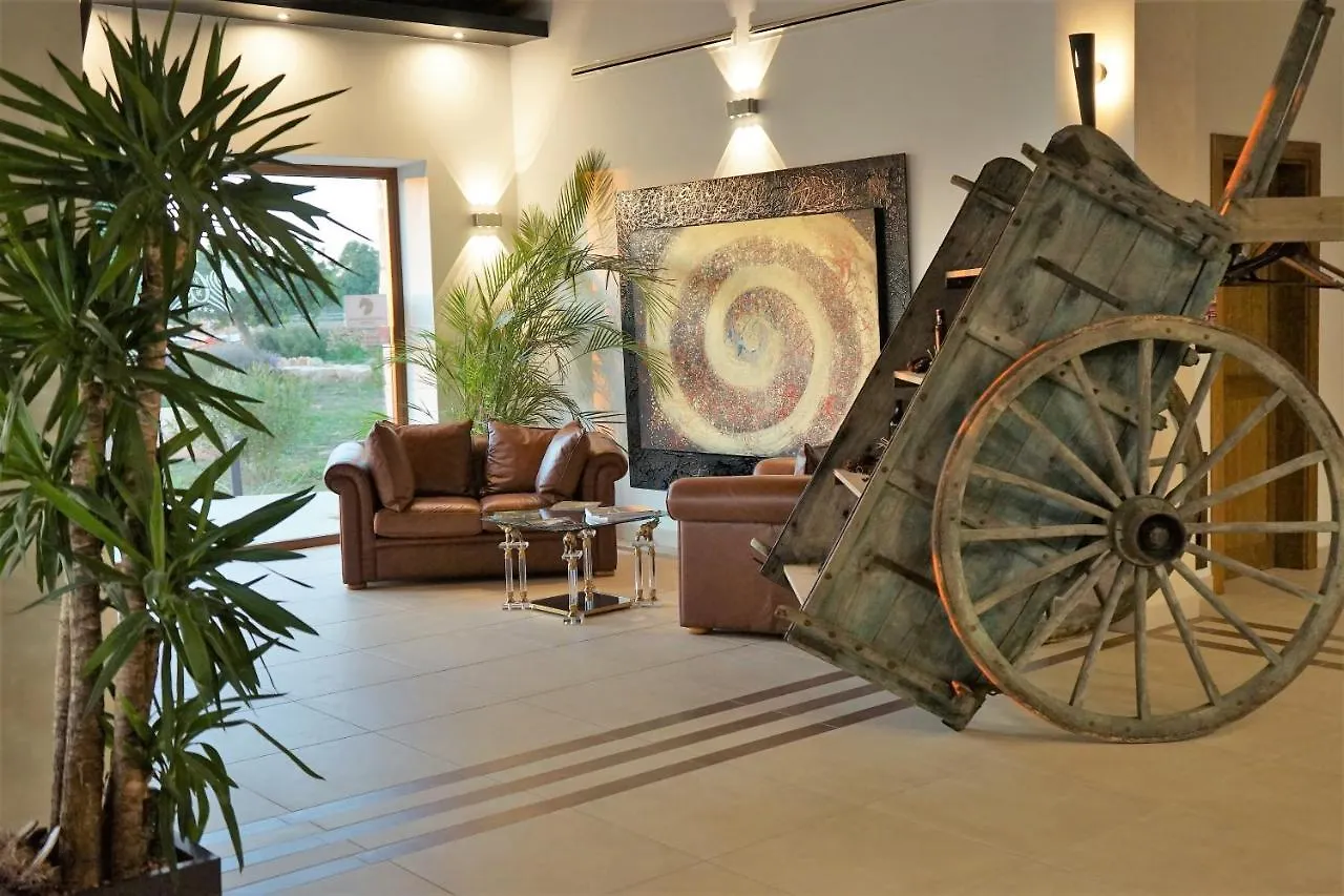 Vmg Horse Ranch Hotel Llucmajor  4*, Llucmajor (Mallorca)